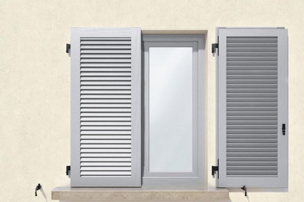 Imposte o persiane per la tua casa?